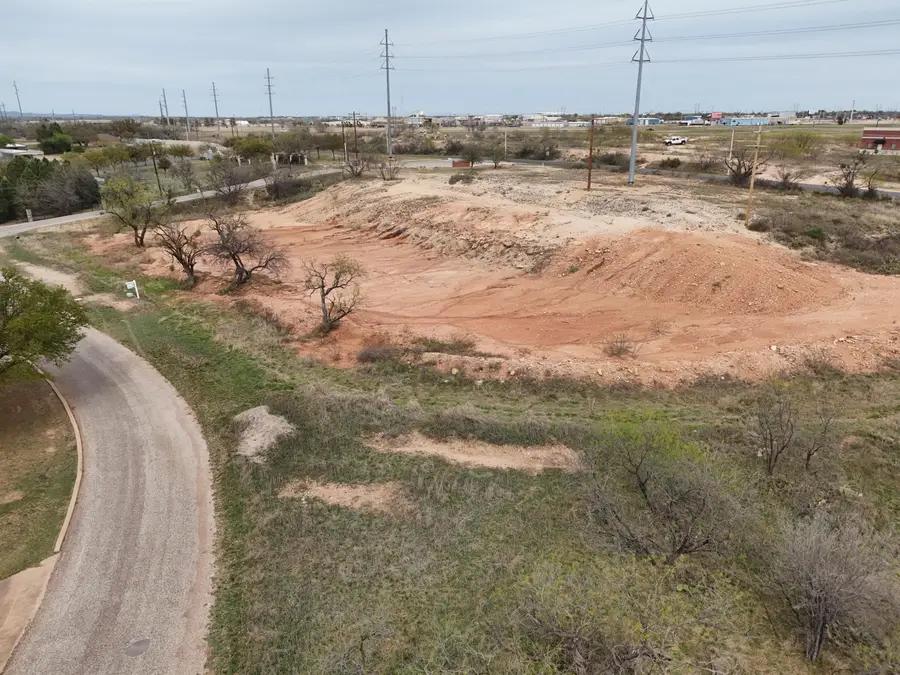 5831 Pecan Valley Lane, San Angelo, TX 76904 - #2