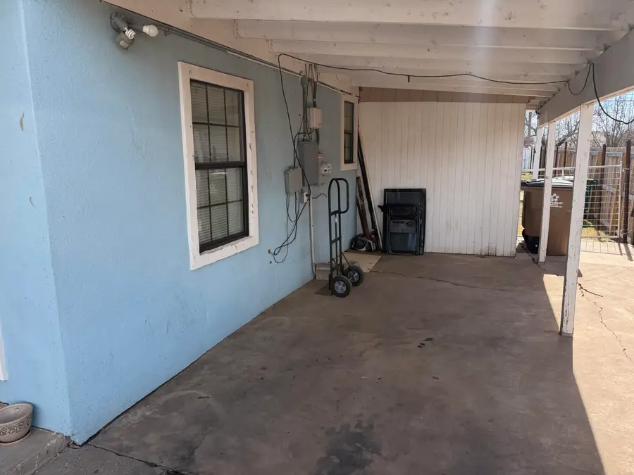 167 E 42nd Street, San Angelo, TX 76903 - #2