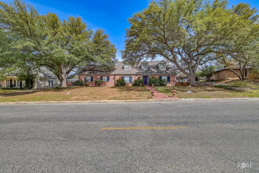 2302 Sul Ross Street, San Angelo, TX 76904 - #2