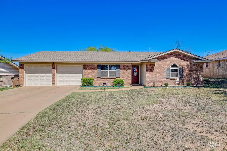 226 Edgewood Drive, San Angelo, TX 76903 - #2