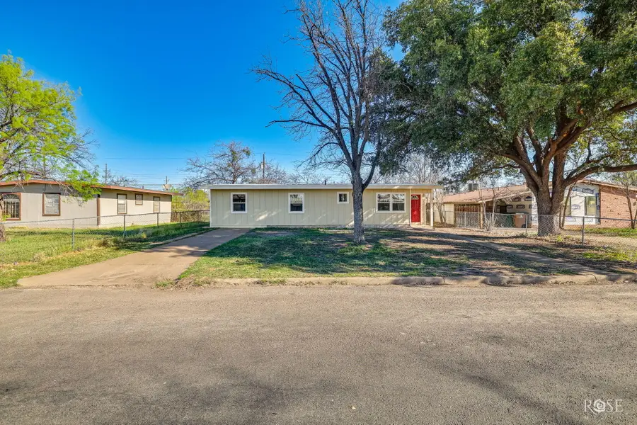 1114 E 23rd Street, San Angelo, TX 76903 - #2