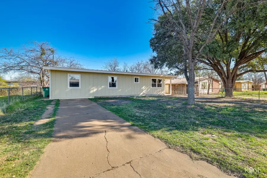 1114 E 23rd Street, San Angelo, TX 76903 - #3