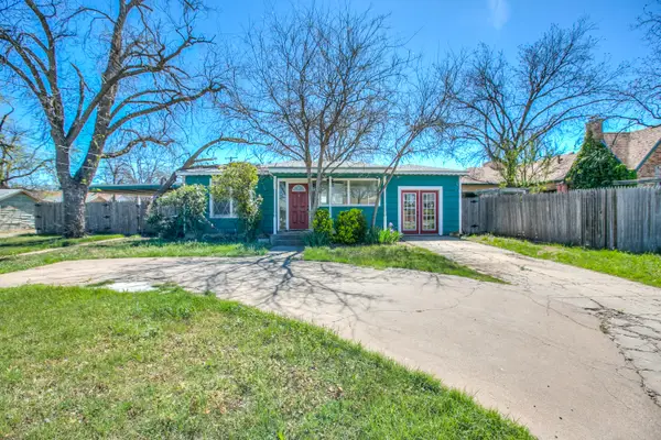1921 W Avenue J, San Angelo, TX 76901