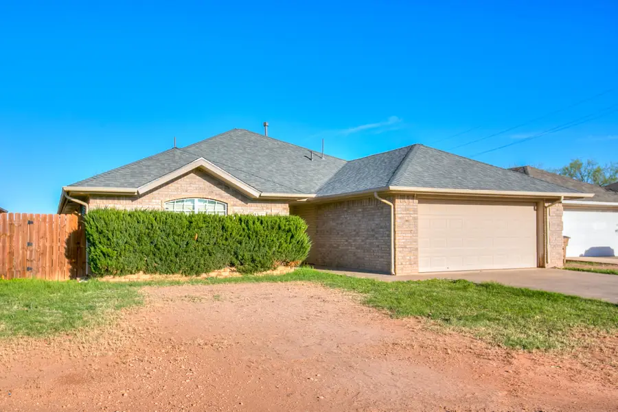 714 Wicklow Court, San Angelo, TX 76901 - #2