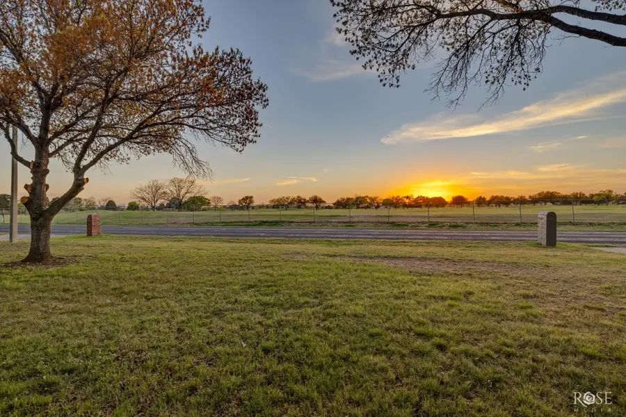 1628 Country Club Road, San Angelo, TX 76904 - #3