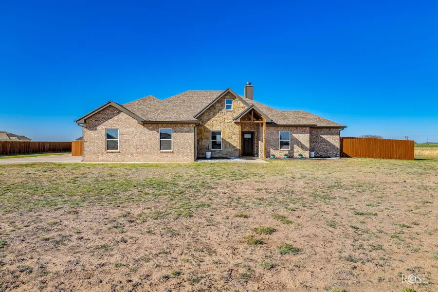 8602 Lance Road, San Angelo, TX 76905 - #2