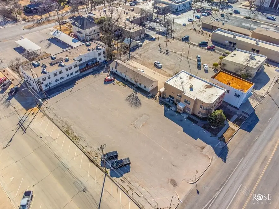 203 W Beauregard Avenue, San Angelo, TX 76903 - #3