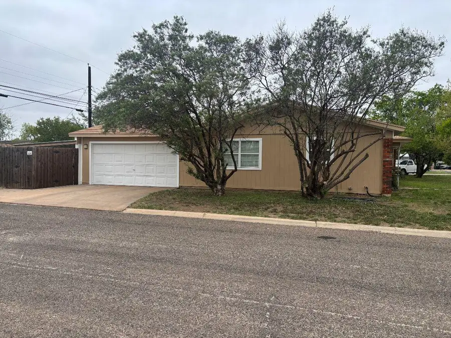 145 Van Zandt Street, San Angelo, TX 76905 - #2