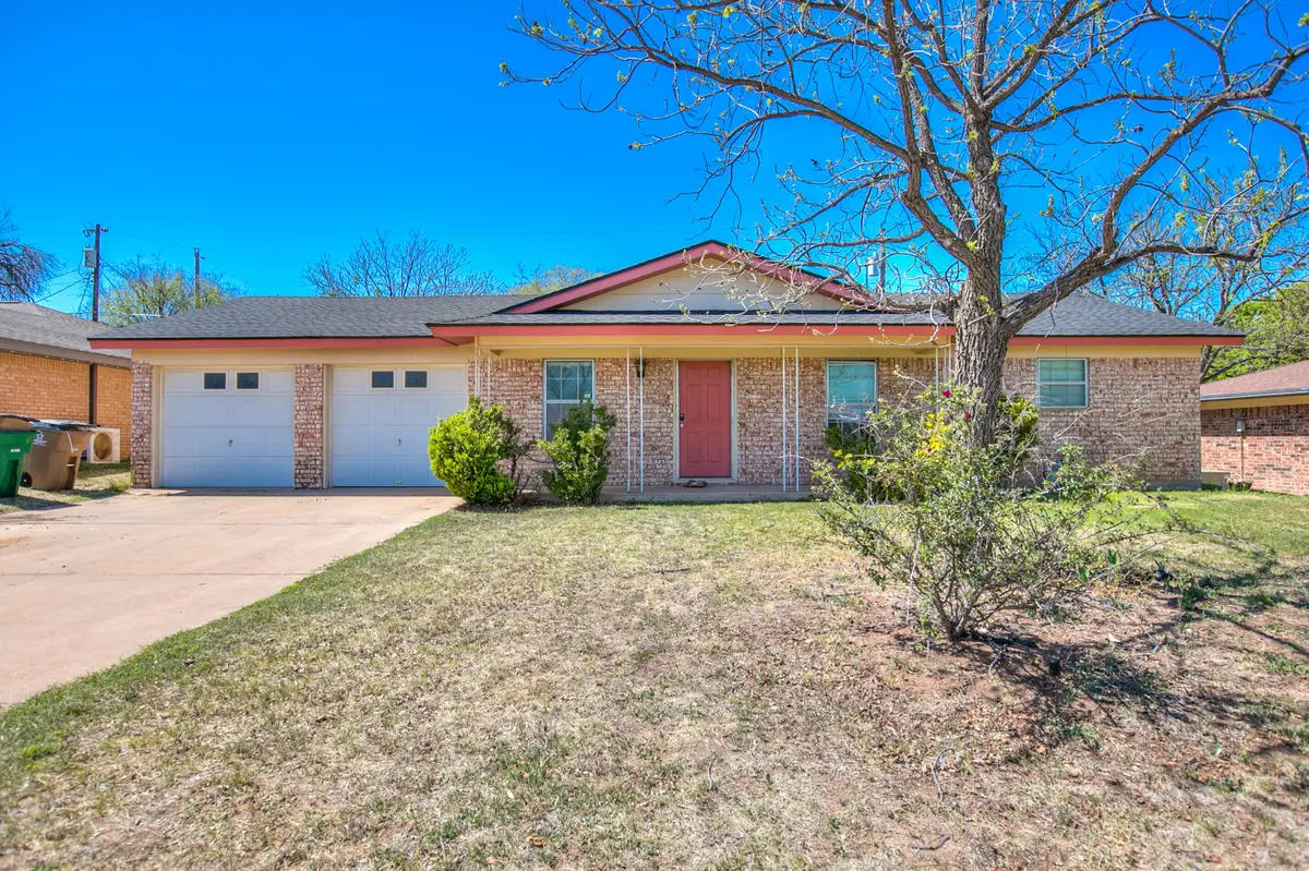 2013 N Van Buren Street, San Angelo, TX 76901 - #1