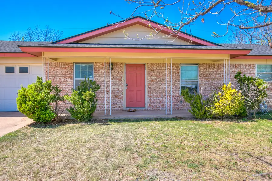 2013 N Van Buren Street, San Angelo, TX 76901 - #3