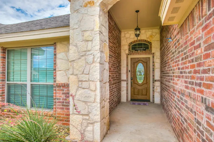 6121 Hallye Court, San Angelo, TX 76904 - #2