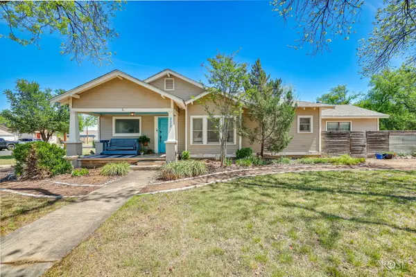 222 N Monroe Street, San Angelo, TX 76901