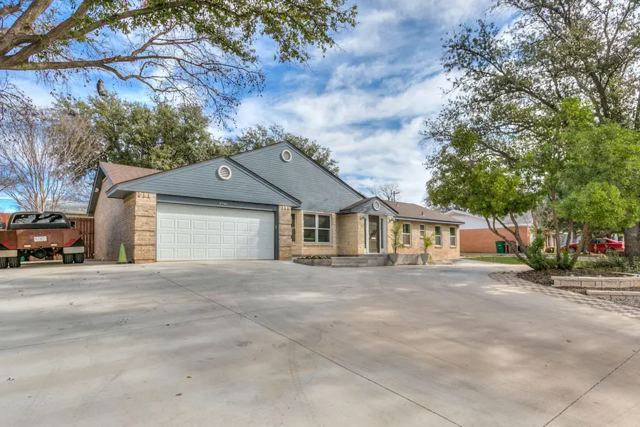 2760 Dena Drive, San Angelo, TX 76904 - #2