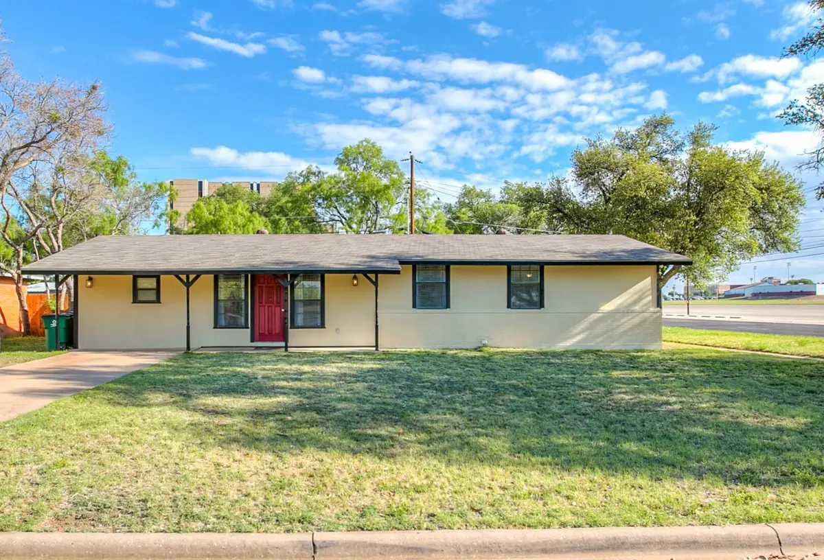 2452 Baylor Avenue, San Angelo, TX 76904 - #1