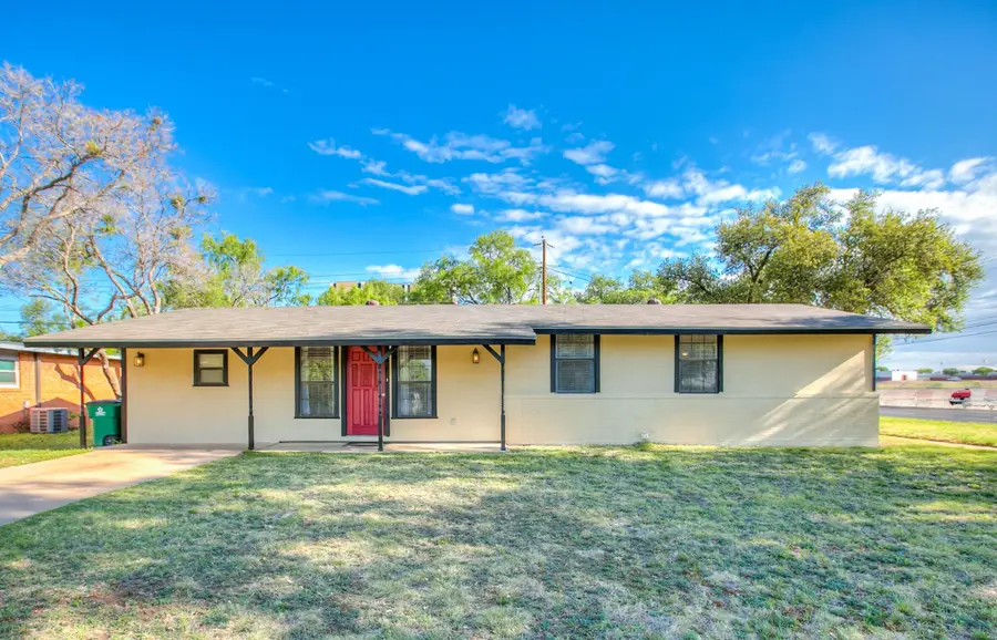 2452 Baylor Avenue, San Angelo, TX 76904 - #2
