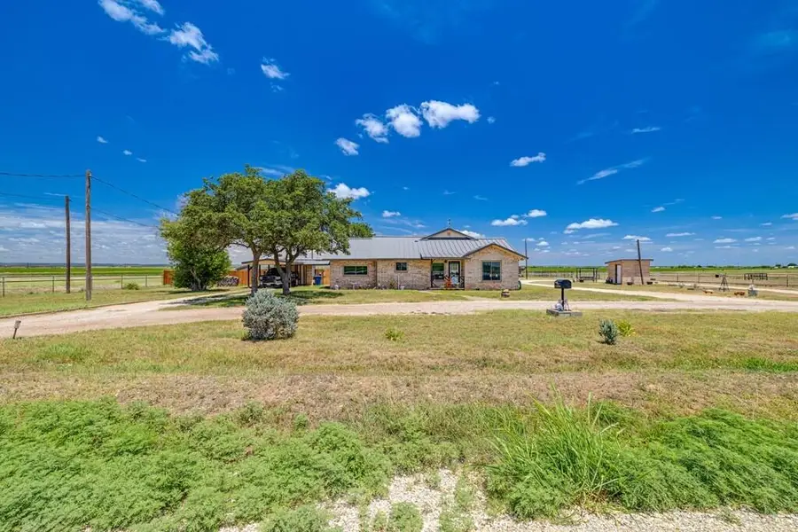 12326 E Veribest Road, Miles, TX 76861 - #2