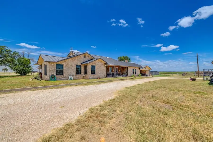 12326 E Veribest Road, Miles, TX 76861 - #3