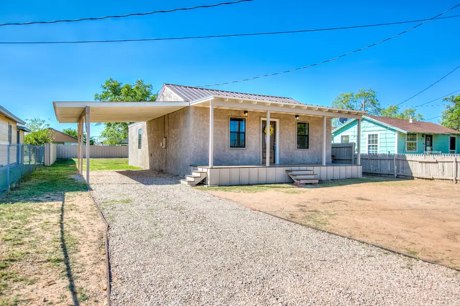 811 San Jacinto Street, San Angelo, TX 76903 - #2