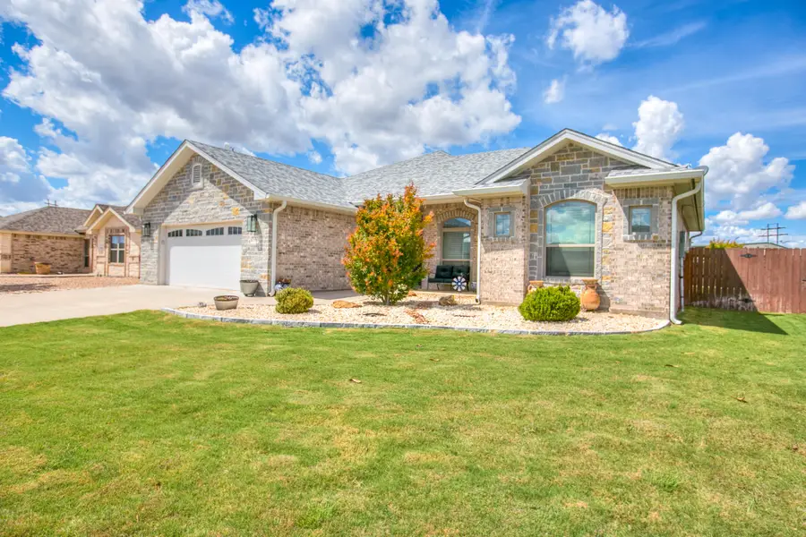 1950 Colonial Drive, San Angelo, TX 76904 - #2