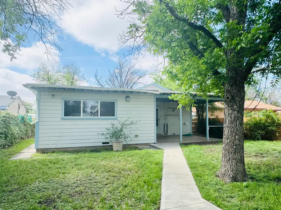 1510 E Harris Avenue, San Angelo, TX 76903 - #2