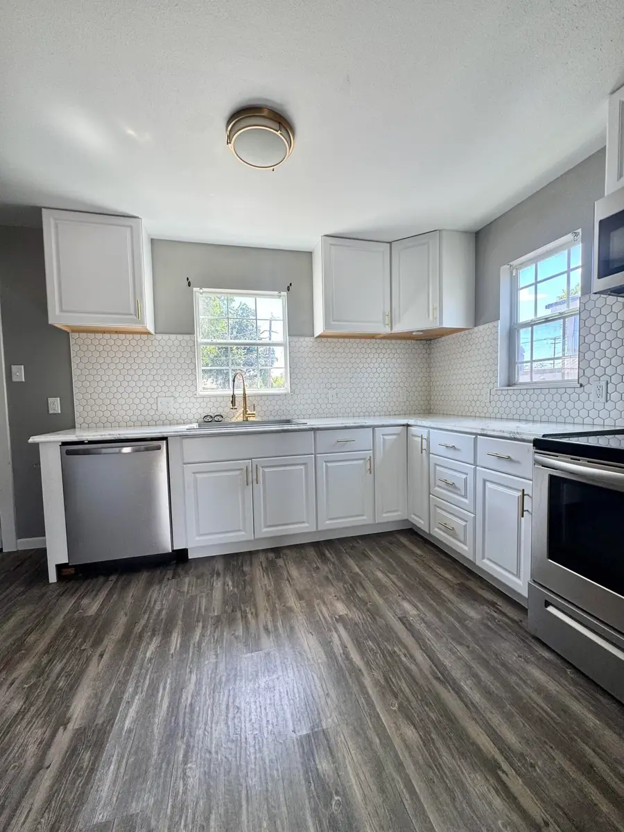 411 S Parkway Street, San Angelo, TX 76901 - #2