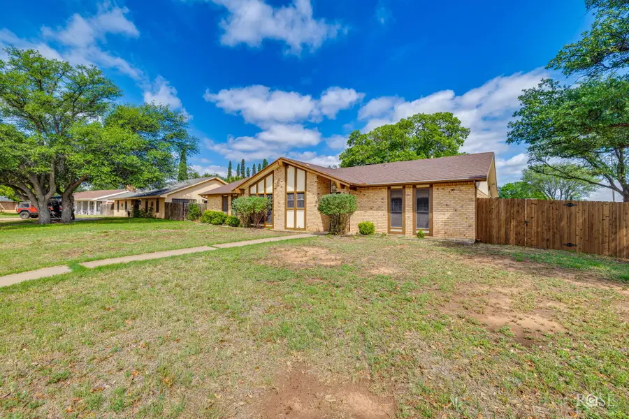 3402 Timber Ridge Drive, San Angelo, TX 76904 - #3