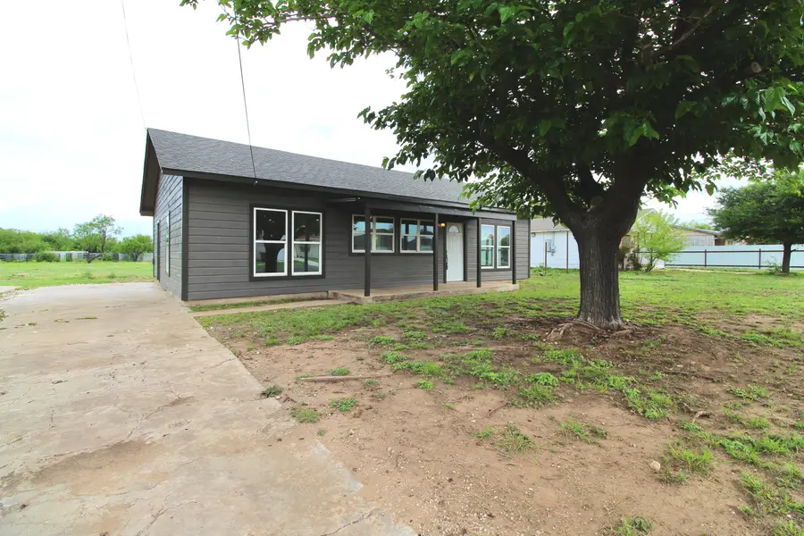 526 E 29th Street, San Angelo, TX 76903 - #2