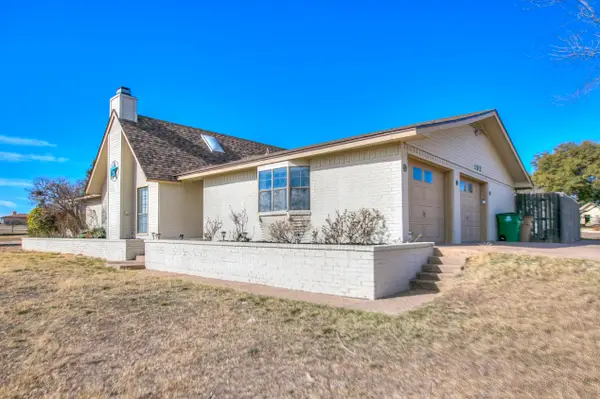 102 Loch Lomond Road, San Angelo, TX 76901