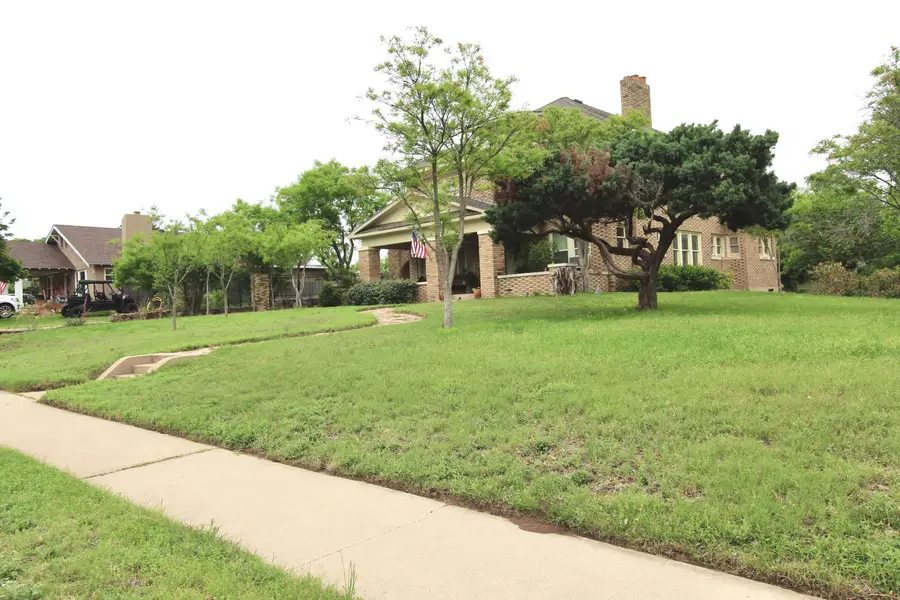 1217 S Monroe Street, San Angelo, TX 76901 - #3