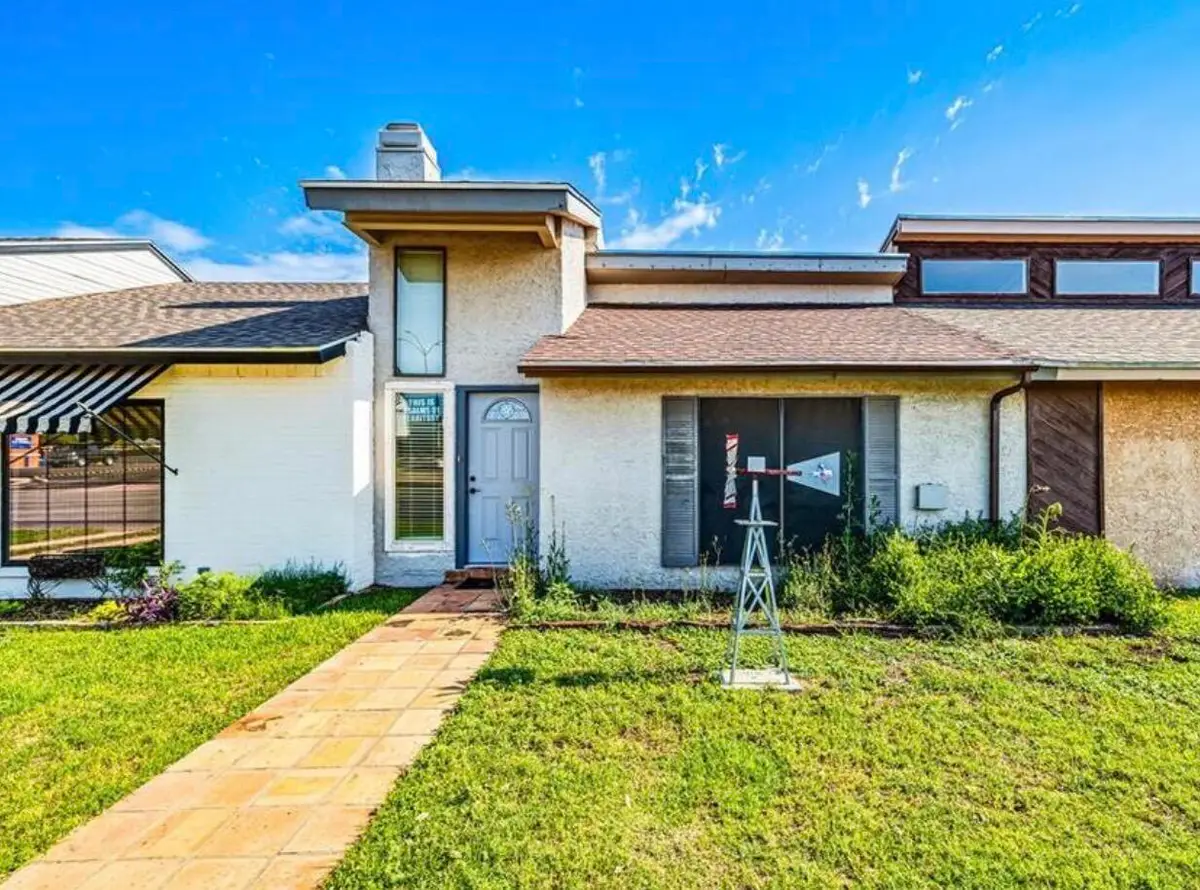 2620 Sunset Drive, San Angelo, TX 76904 - #1