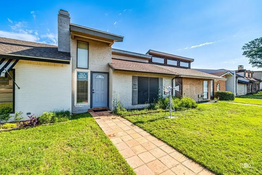 2620 Sunset Drive, San Angelo, TX 76904 - #2