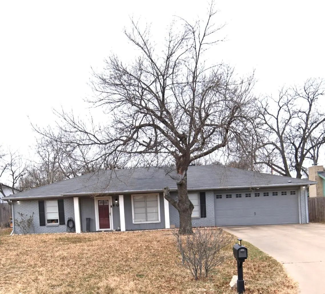 1905 N Van Buren Street, San Angelo, TX 76901 - #1