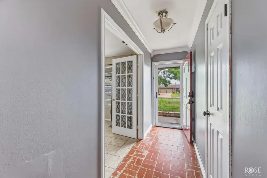 1905 N Van Buren Street, San Angelo, TX 76901 - #2