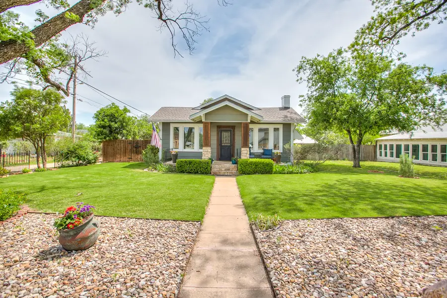 717 W Washington Drive, San Angelo, TX 76903 - #3