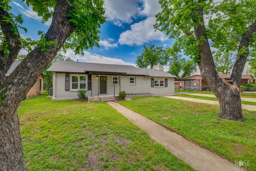 2425 Chestnut Street, San Angelo, TX 76901 - #3