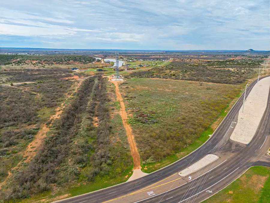 2751 Twin Mountain Drive, San Angelo, TX 76904 - #3