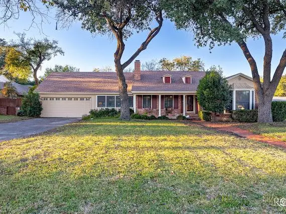 2402 Live Oak Street, San Angelo, TX 76901 - #1