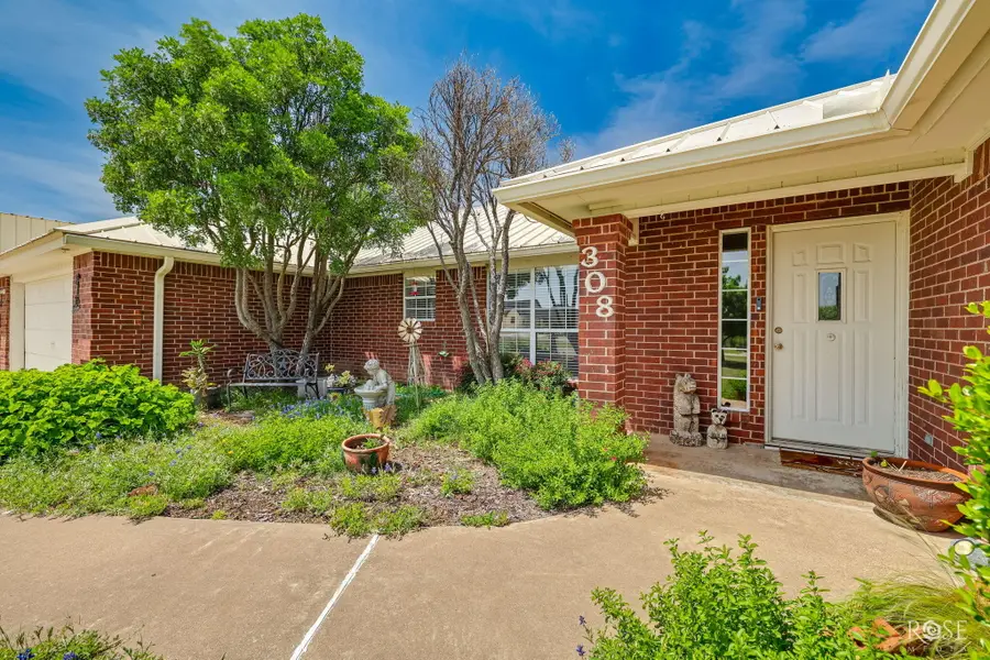 308 Edinburgh Road, San Angelo, TX 76901 - #2