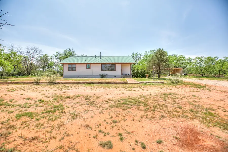 1001 Mesquite Street, Bronte, TX 76933 - #3