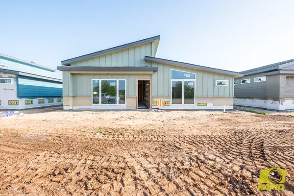 318 Lake View Heroes Drive, San Angelo, TX 76903