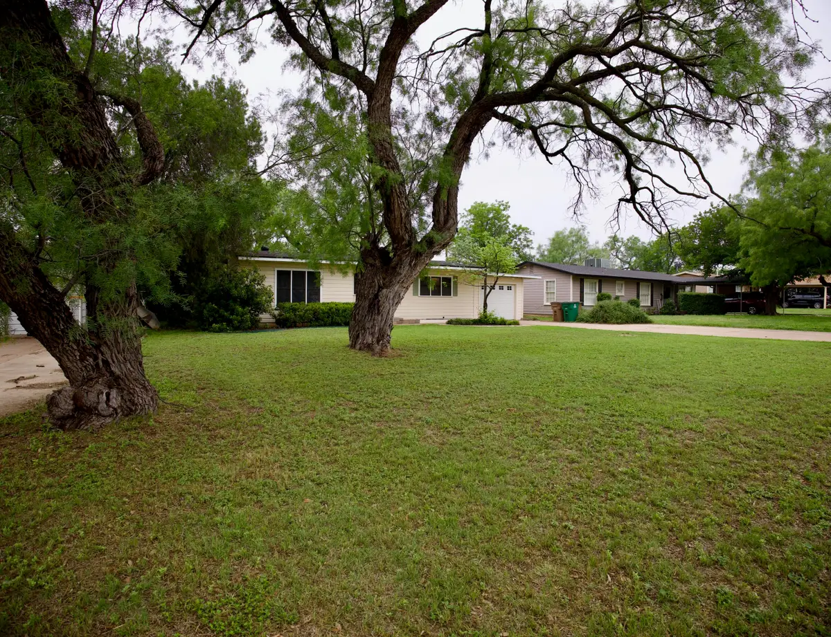 2833 W Beauregard Avenue, San Angelo, TX 76901 - #1