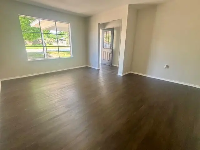 43 S Oxford Drive, San Angelo, TX 76904 - #2