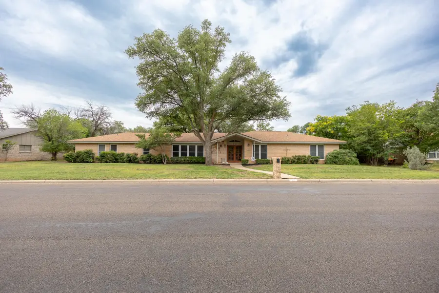2737 Palo Duro Drive, San Angelo, TX 76904 - #2