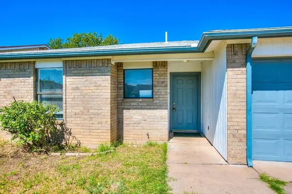 1821 La Mesa Lane, San Angelo, TX 76905