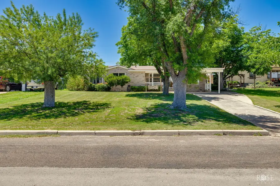 1221 Forest Park Avenue, San Angelo, TX 76901 - #2