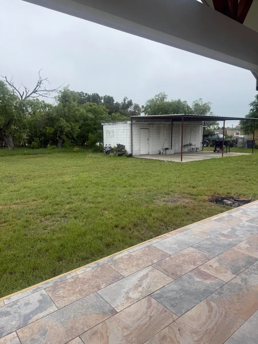 214 N Main Street, Eden, TX 76837 - #2