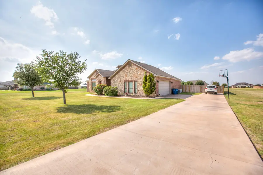 8162 Iron Horse Drive, San Angelo, TX 76905 - #3