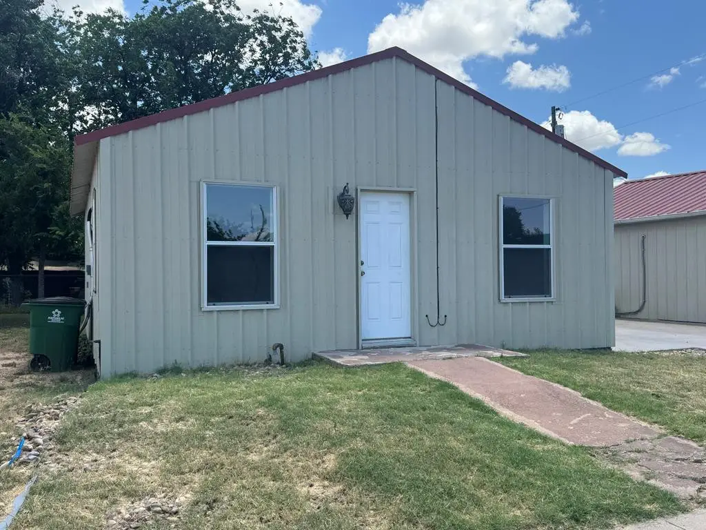 1310 S Chadbourne Street, San Angelo, TX 76903 - #1