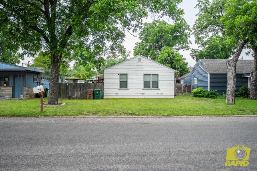 213 N Van Buren Street, San Angelo, TX 76901 - #3