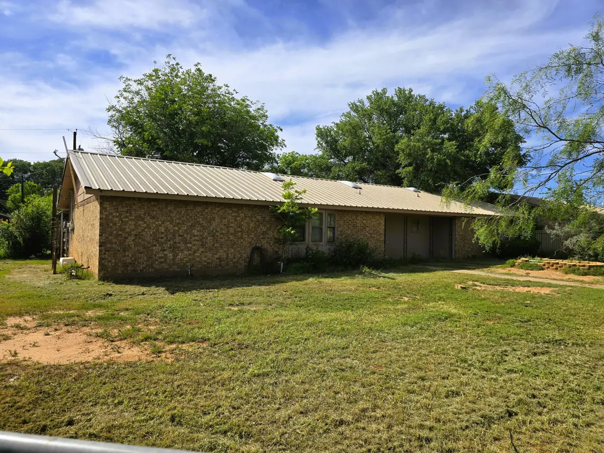 324 Briarwood Drive, Bronte, TX 76933 - #1